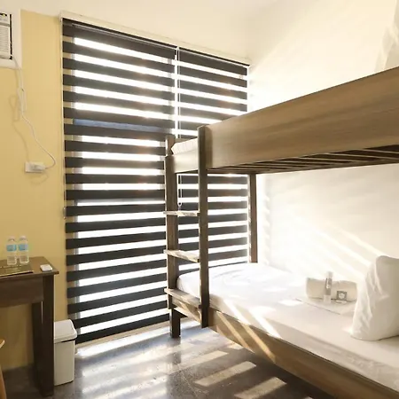 The Pad Coliving Hostel Cebu Exterior photo